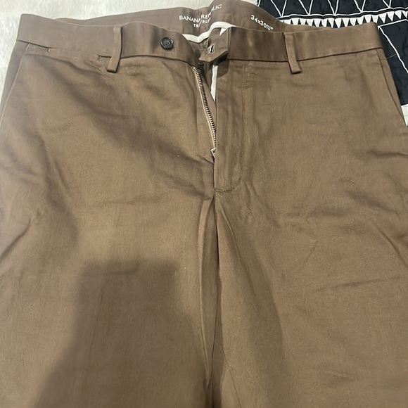 Banana Republic traveler pant - Picture 2 of 3